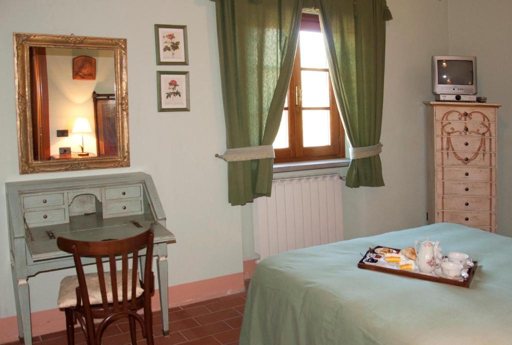 Agriturismo Fattoria Rozzalupi Cerreto Guidi Ruang foto