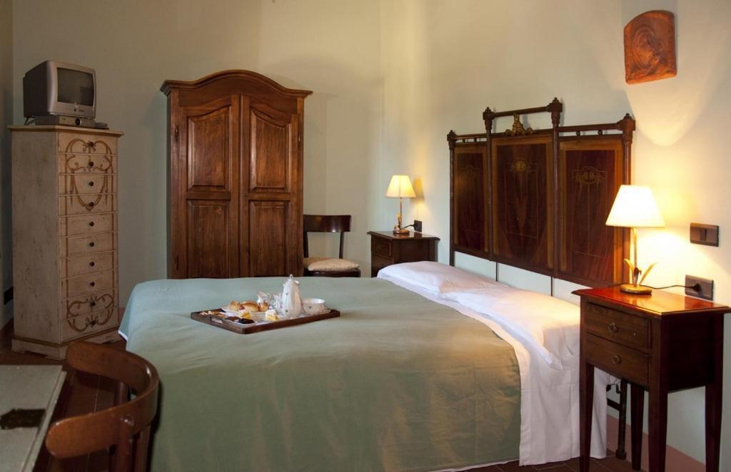Agriturismo Fattoria Rozzalupi Cerreto Guidi Ruang foto